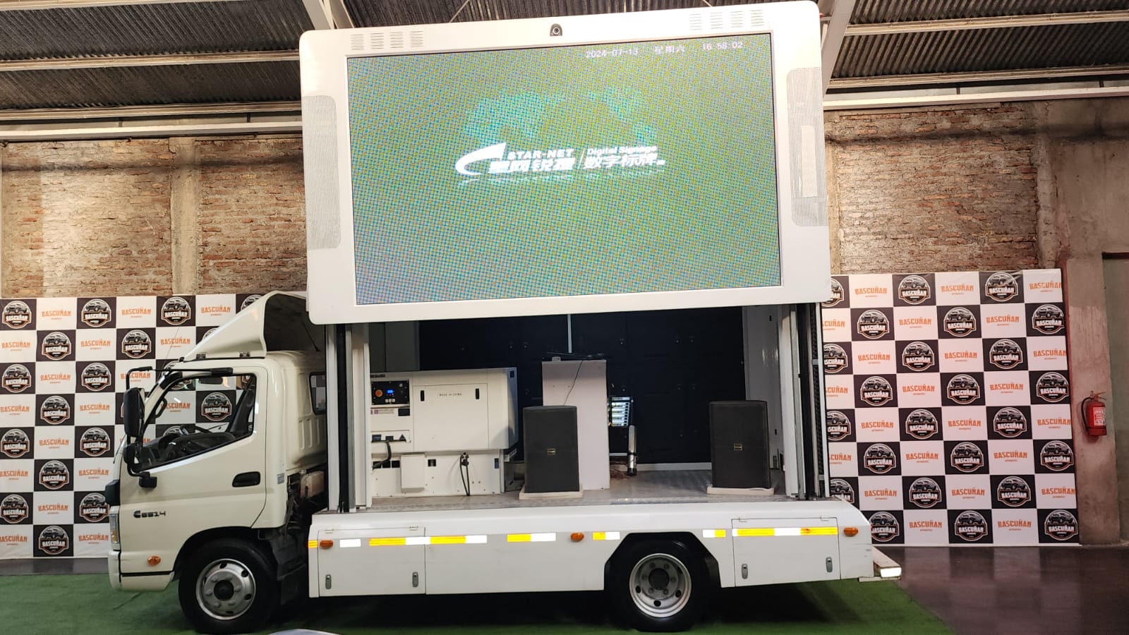 Camión LED en venta